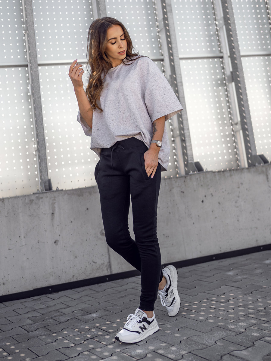 Czarne-spodnie-dresowe-damskie-Denley