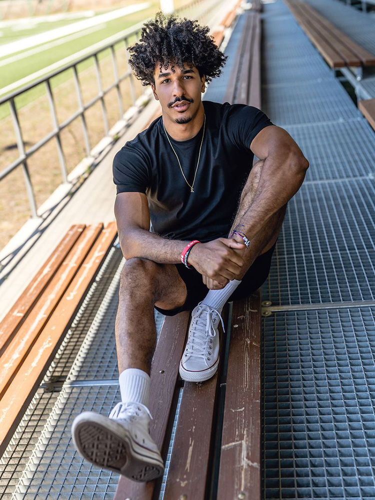 Czarny-bawelniany-t-shirt-meski-bez-nadruku-Bolf