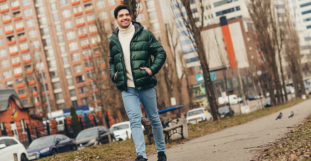 Kurtka pikowana – 5 modeli, które warto mieć w szafie