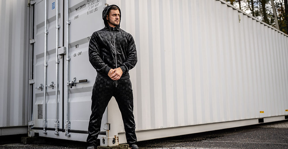 Jakie buty dobrać do eleganckiego dresu? 4 Propozycje dla niej i dla niego.